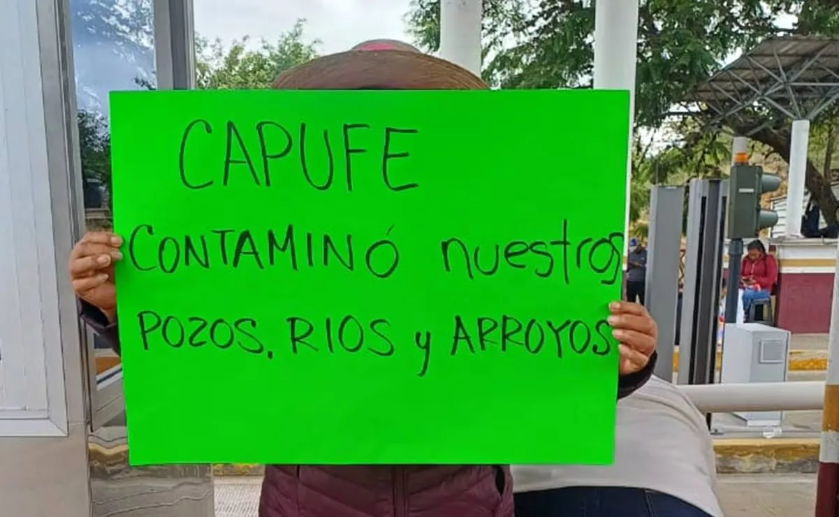 Cuando la protesta llega al agua