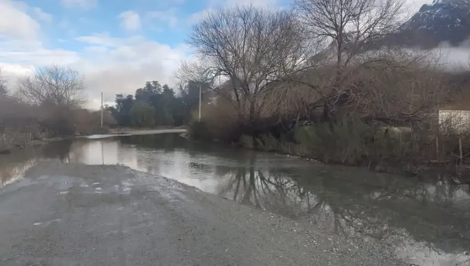 La ruta vuelve a ser río