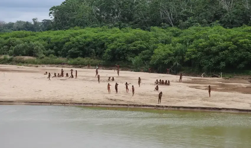El territorio que protege el no contacto