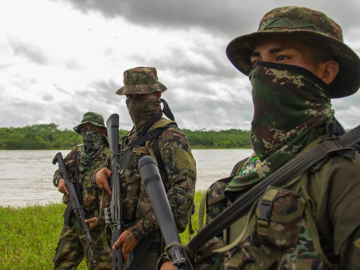 La transición se queda sin territorio