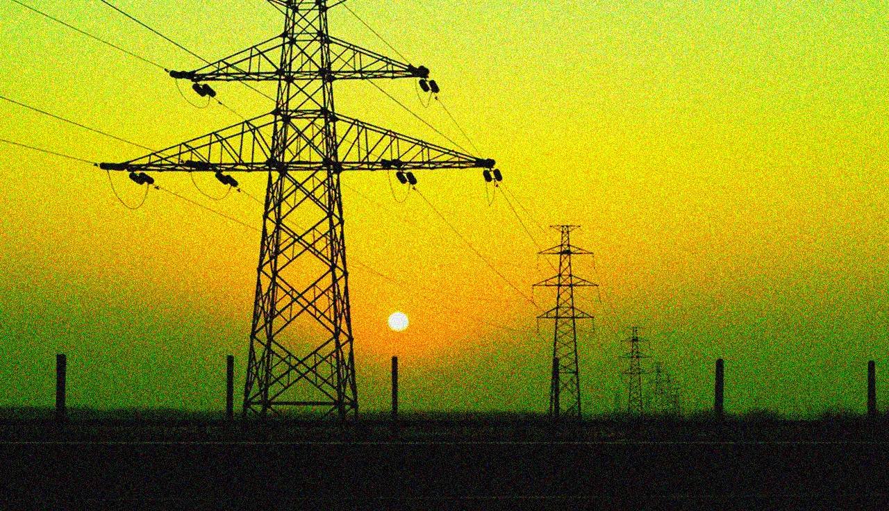 LA DEMANDA FANTASMA PIDIÓ LUZ